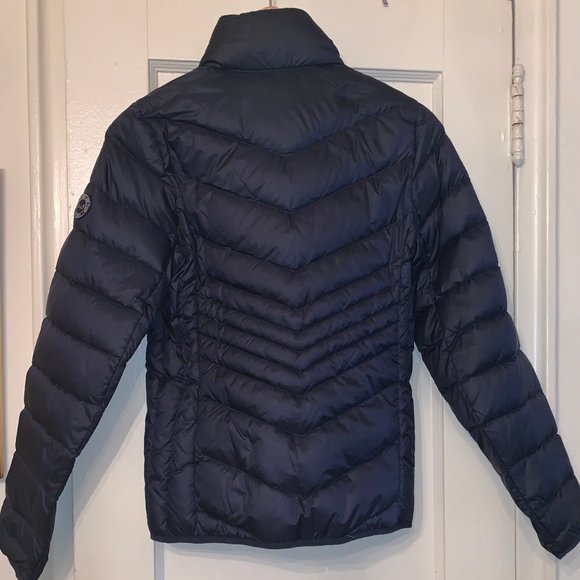 Abercrombie -Lightweight Down Puffer - Picture 2 of 6